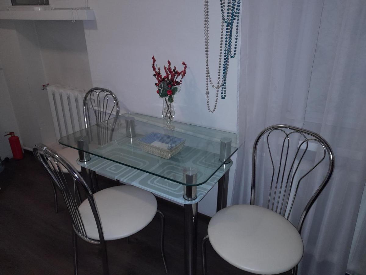 Modern Studio 15 Min To The City Centre Lviv Exterior photo