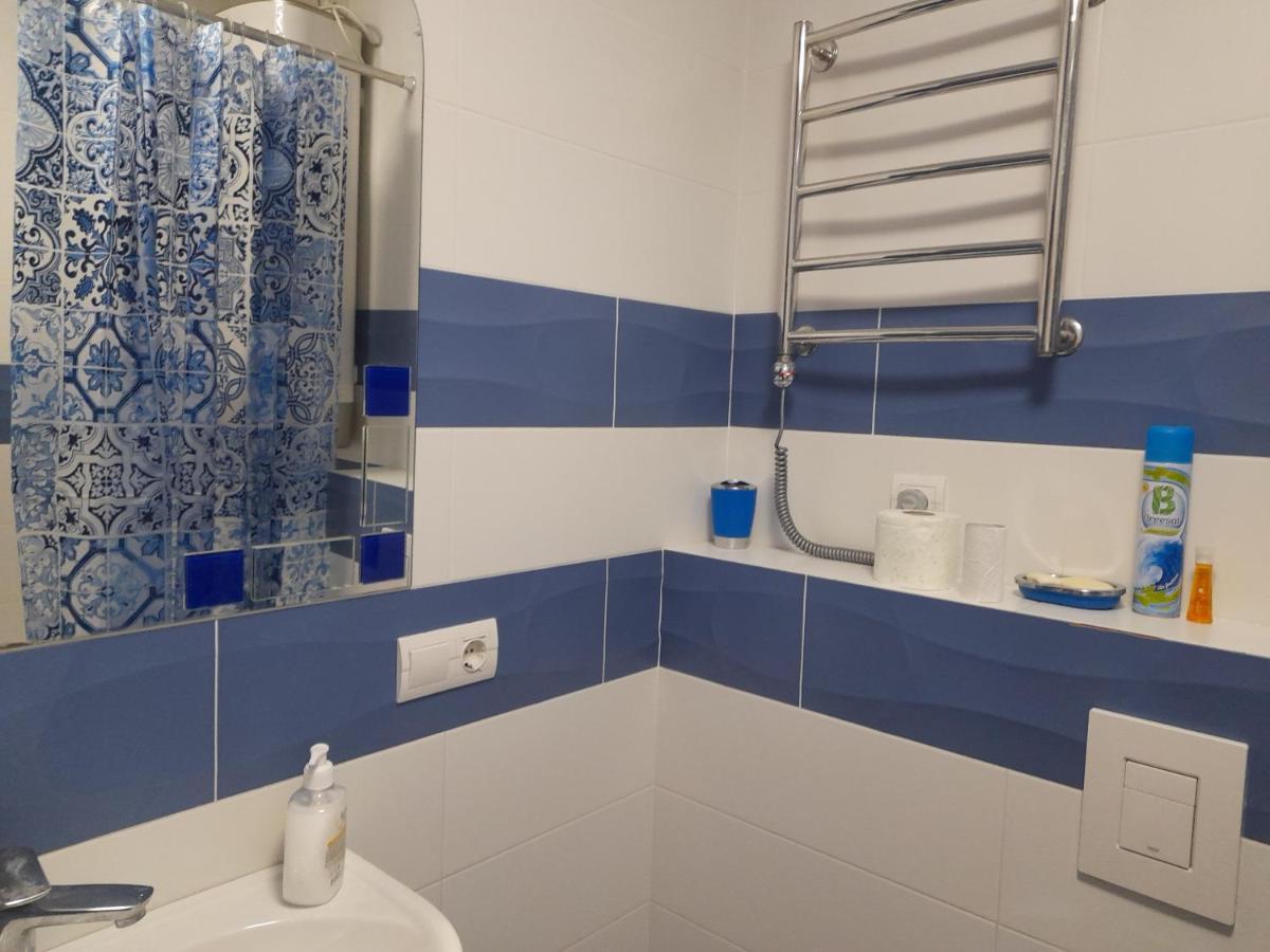Modern Studio 15 Min To The City Centre Lviv Exterior photo