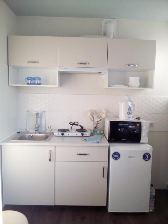 Modern Studio 15 Min To The City Centre Lviv Exterior photo